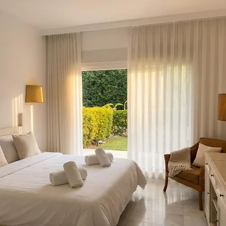 La Alcazaba Banus 3br Garden By Costarentals *