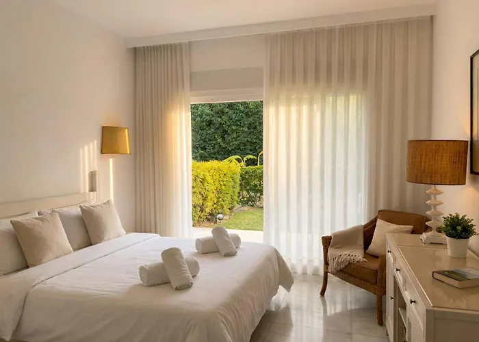 La Alcazaba Banus 3br Garden By Costarentals *