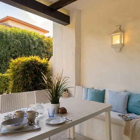 La Alcazaba Banus 3br Garden By Costarentals شقة