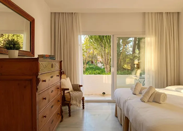 La Alcazaba Banus 3br Garden By Costarentals *