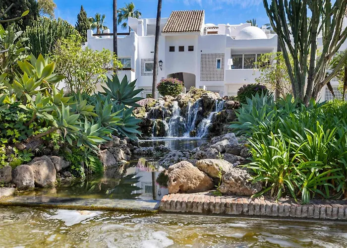 La Alcazaba Banus 3br Garden By Costarentals شقة *