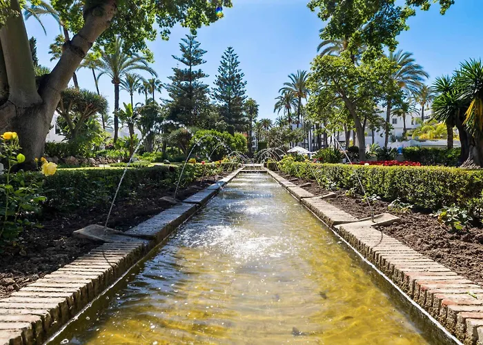 La Alcazaba Banus 3br Garden By Costarentals * ماربيا