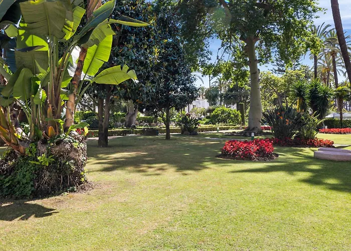 La Alcazaba Banus 3br Garden By Costarentals شقة *